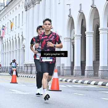 Runner Photo 8079334