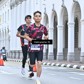 Runner Photo 8079336