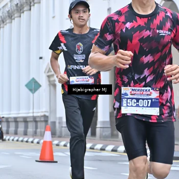 Runner Photo 8079339