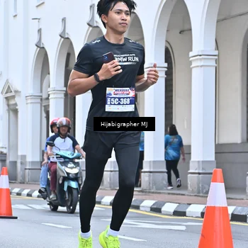 Runner Photo 8079343