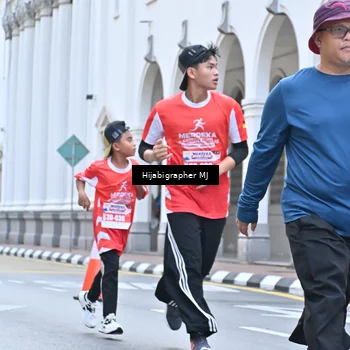 Runner Photo 8079347