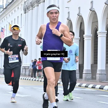 Runner Photo 8079352