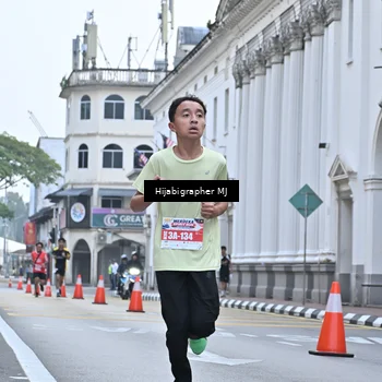 Runner Photo 8079361