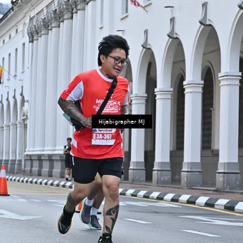 Runner Photo 8079368