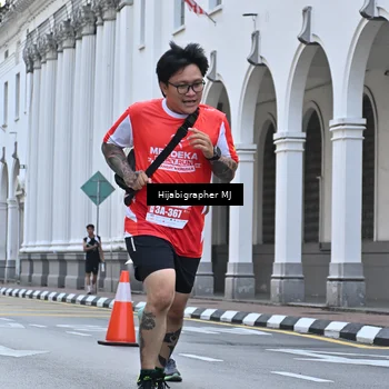 Runner Photo 8079369