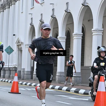 Runner Photo 8079376