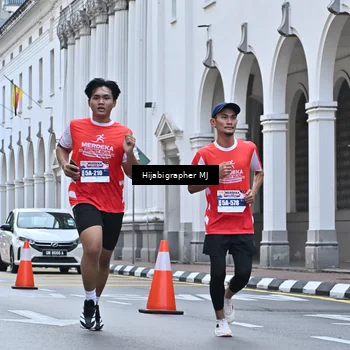 Runner Photo 8079399