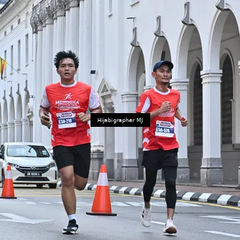 Runner Photo 8079401