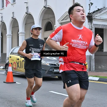 Runner Photo 8079424