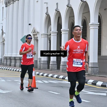 Runner Photo 8079428