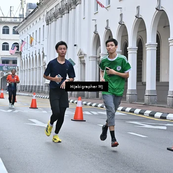 Runner Photo 8079437