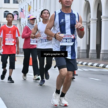 Runner Photo 8079463
