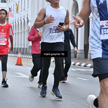 Runner Photo 8079466