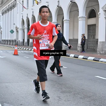 Runner Photo 8079476