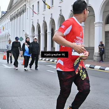 Runner Photo 8079486
