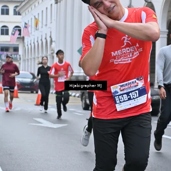Runner Photo 8079493