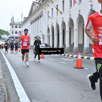 Runner Photo 8079495