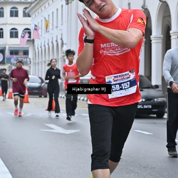 Runner Photo 8079496