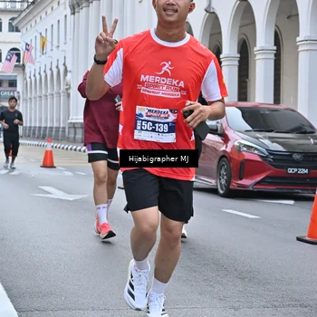 Runner Photo 8079498