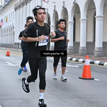 Runner Photo 8079503
