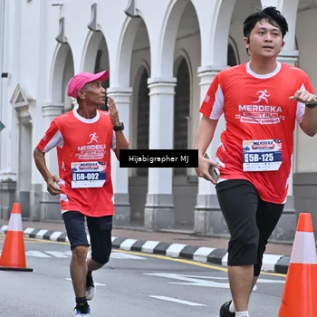 Runner Photo 8079515