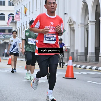 Runner Photo 8079548