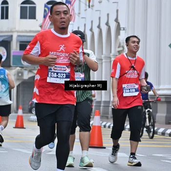 Runner Photo 8079551