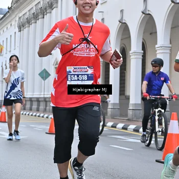 Runner Photo 8079554