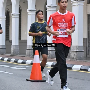 Runner Photo 8079573