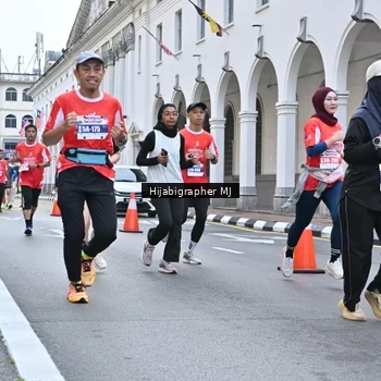 Runner Photo 8079585
