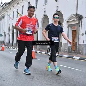 Runner Photo 8079589