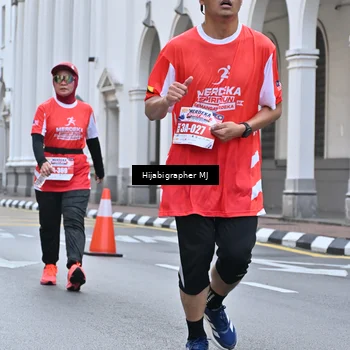 Runner Photo 8079593