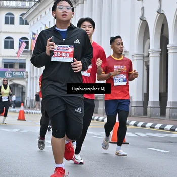 Runner Photo 8079604