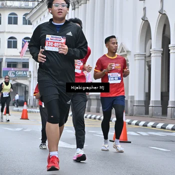 Runner Photo 8079609