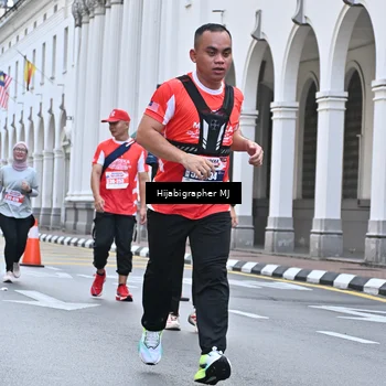 Runner Photo 8079642