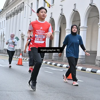 Runner Photo 8079643