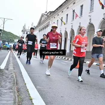 Runner Photo 8079652