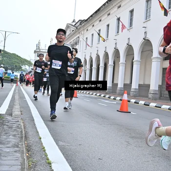 Runner Photo 8079657