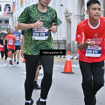 Runner Photo 8079669