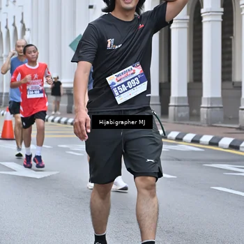 Runner Photo 8079671