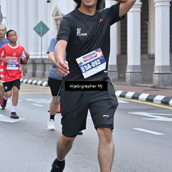 Runner Photo 8079672