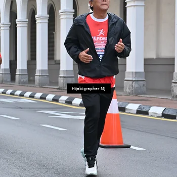 Runner Photo 8079678