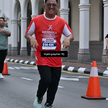 Runner Photo 8079687