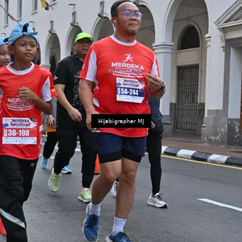 Runner Photo 8079698