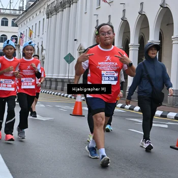 Runner Photo 8079699
