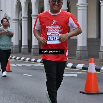 Runner Photo 8079704