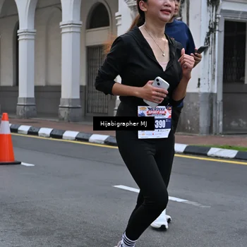Runner Photo 8079709