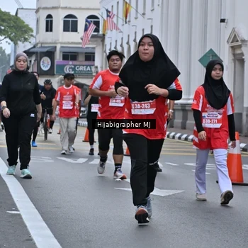 Runner Photo 8079716