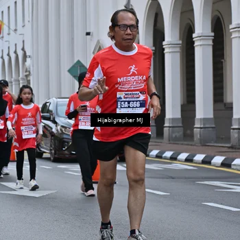 Runner Photo 8079749