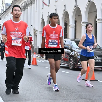 Runner Photo 8079762